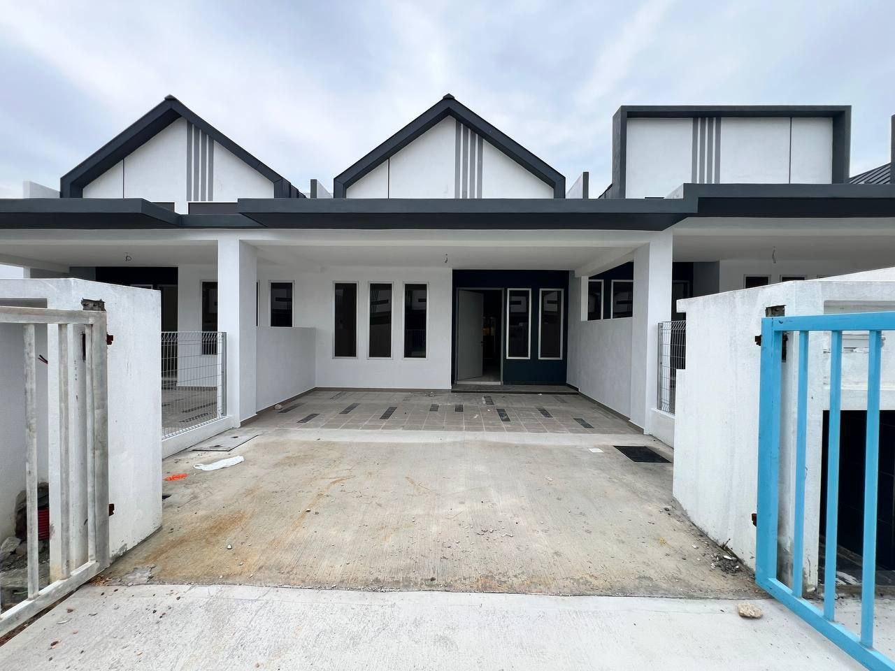 Brand New Freehold Teres Setingkat Jenderam Hilir Dengkil